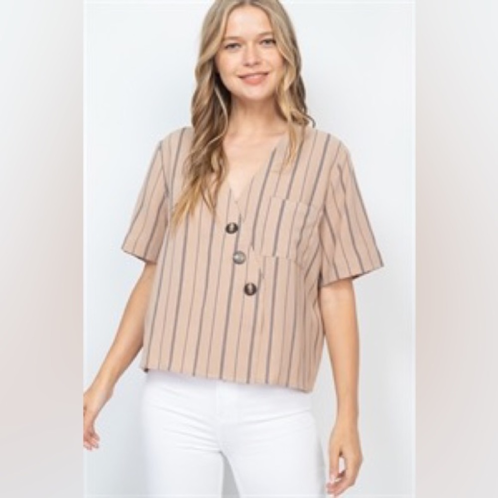 ❤ New beige stripe blouse